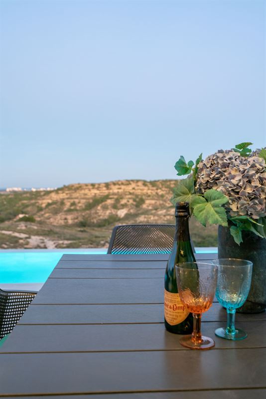 Oceanic Luxury Villas