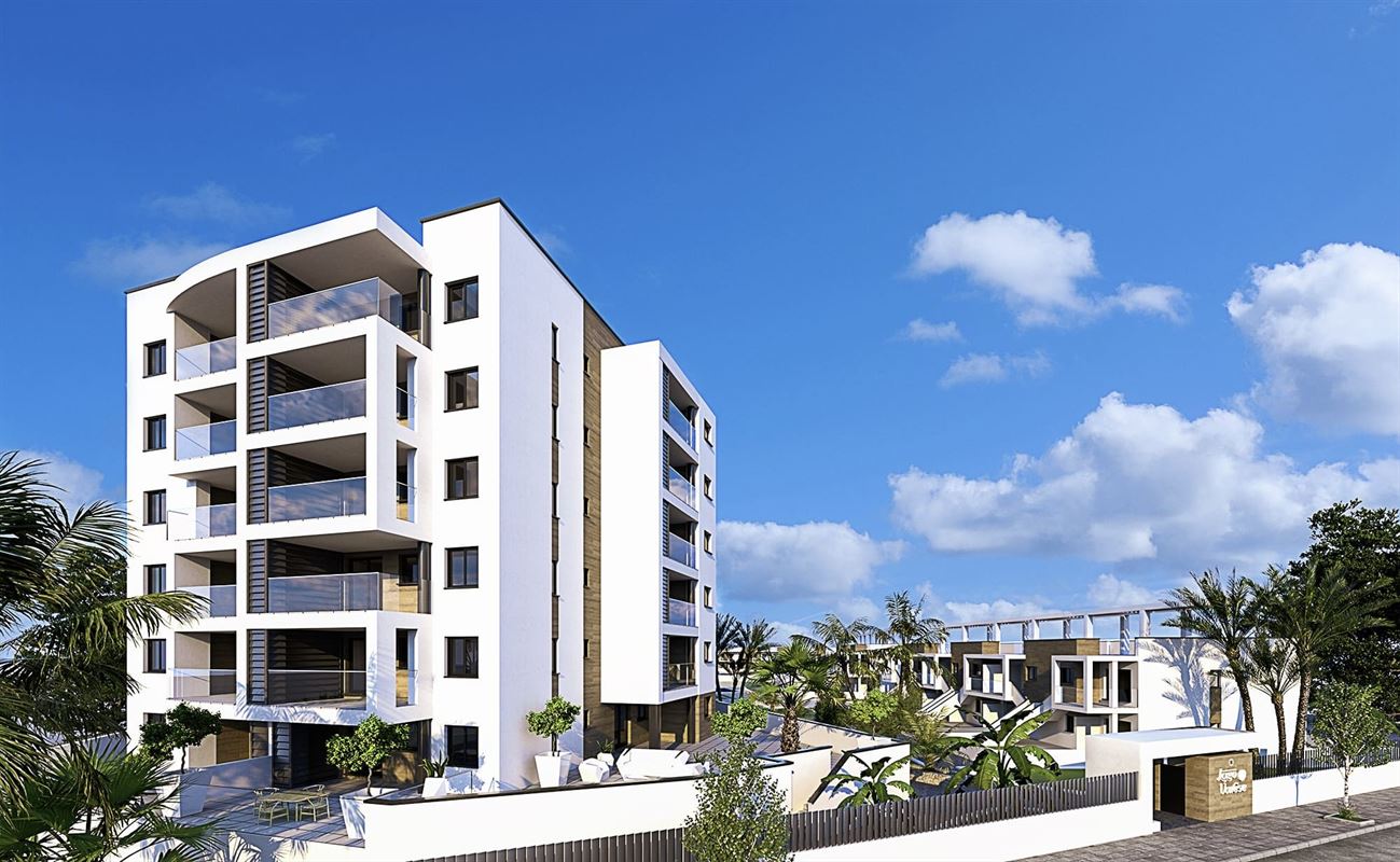 Residencial Lago Varese Apartaments