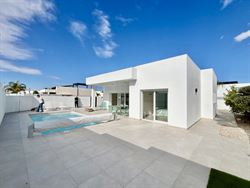 Villa en Benijofar  1725