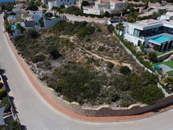 Lirios Design - Villa Aral