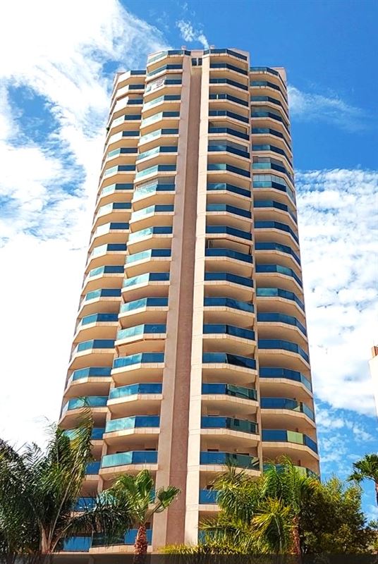 Esmeralda Suites