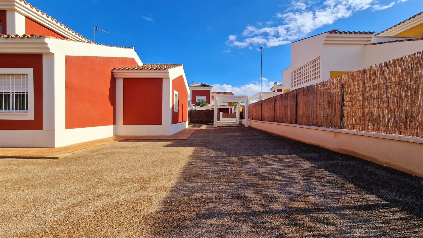 JARDINES DE ALMENARA