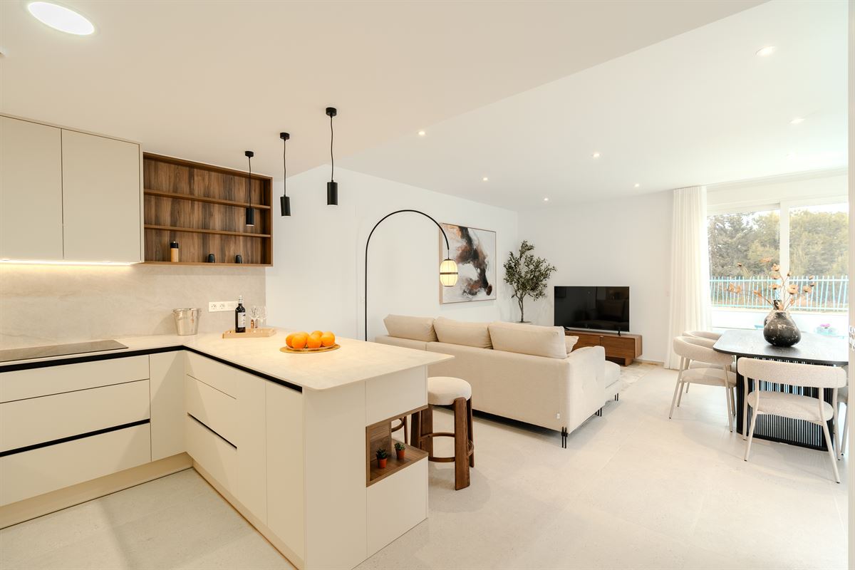 Azure Breeze