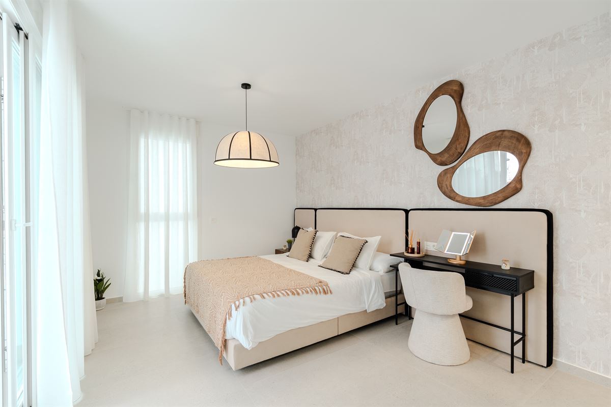 Azure Breeze
