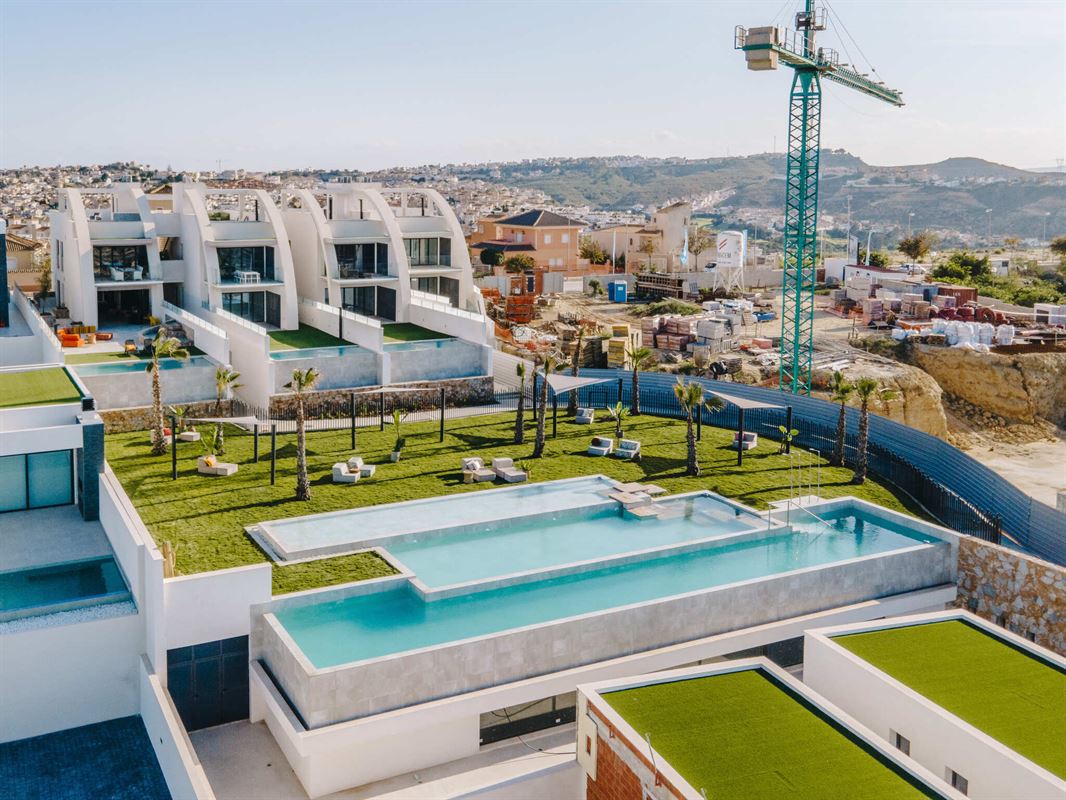 Oceanic Luxury Apartments