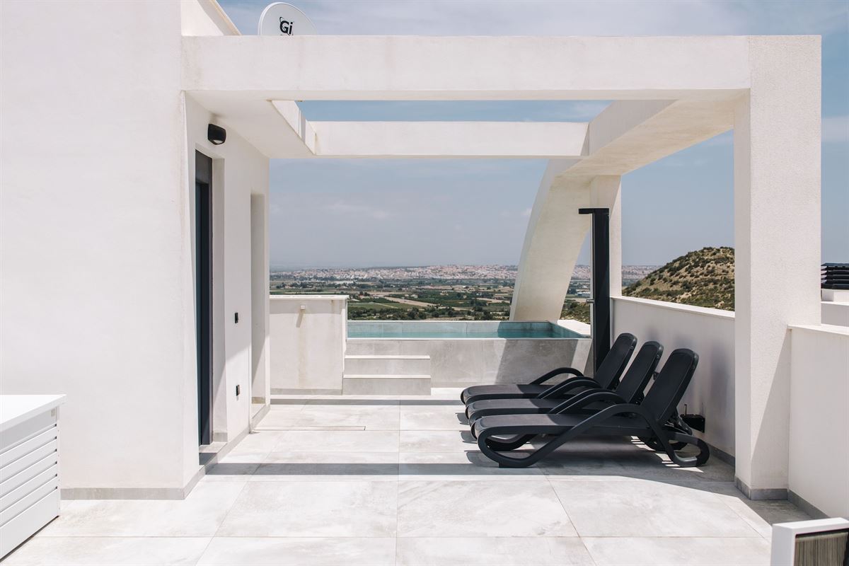 Oceanic Luxury Apartments