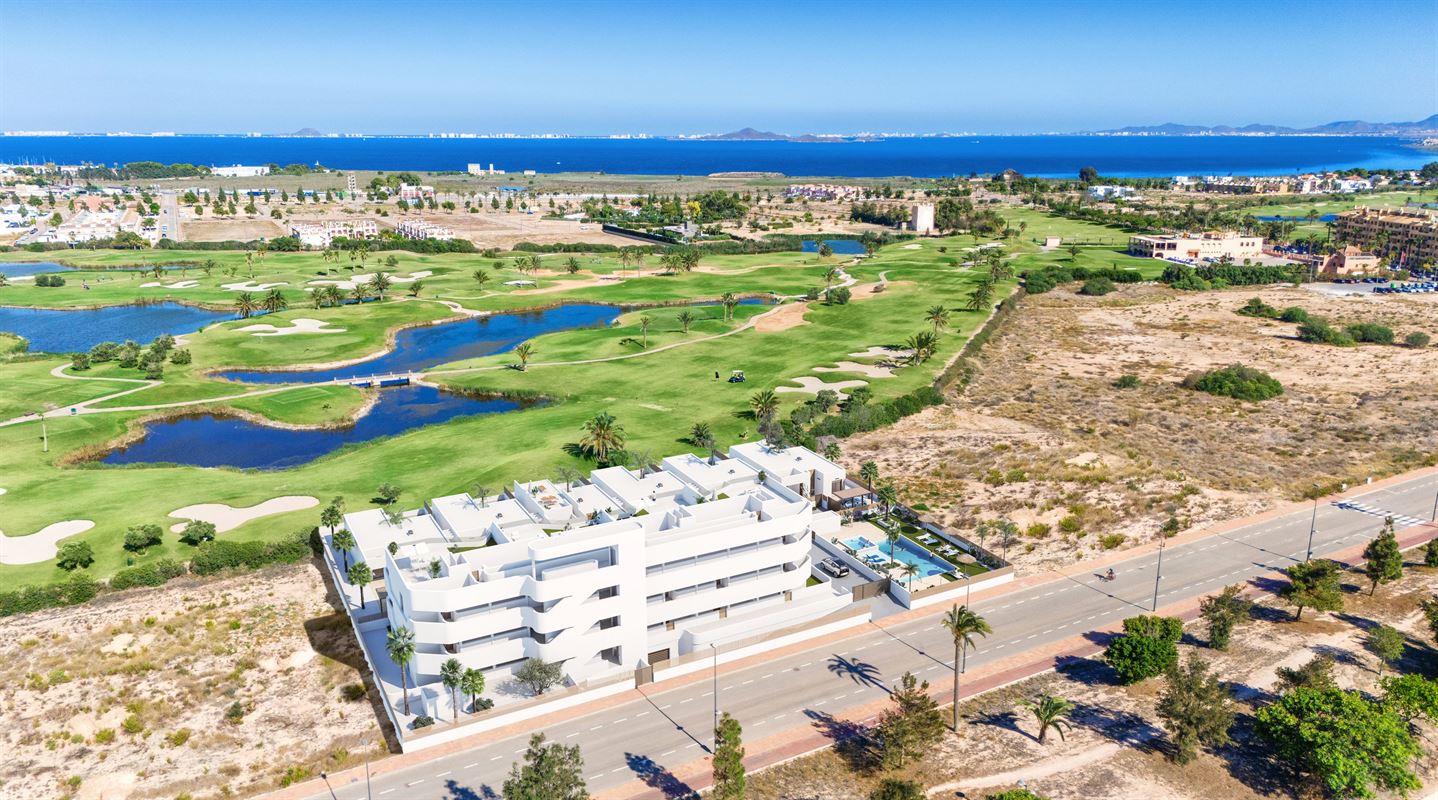 Serena Breeze 3 Apartments
