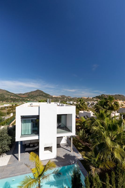 Las Acacias
