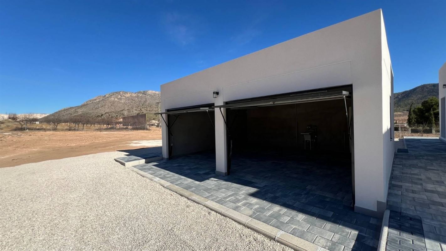 Villas en Hondon de las Nieves