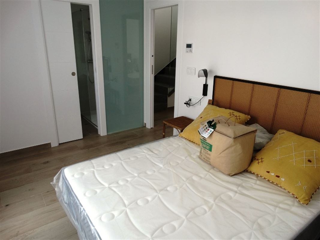 Rambla Beach Semis