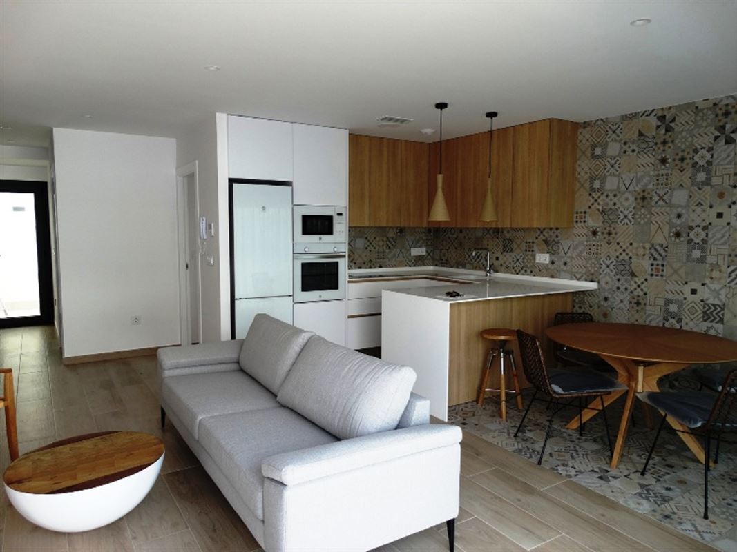 Rambla Beach Semis