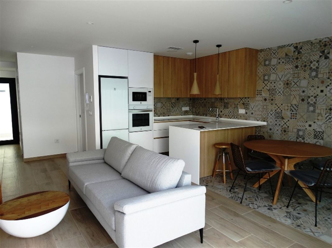 Rambla Beach Semis
