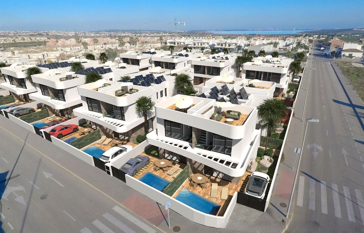 Essence I Villas
