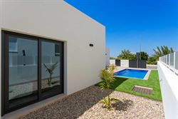 Nueva Daya Villas