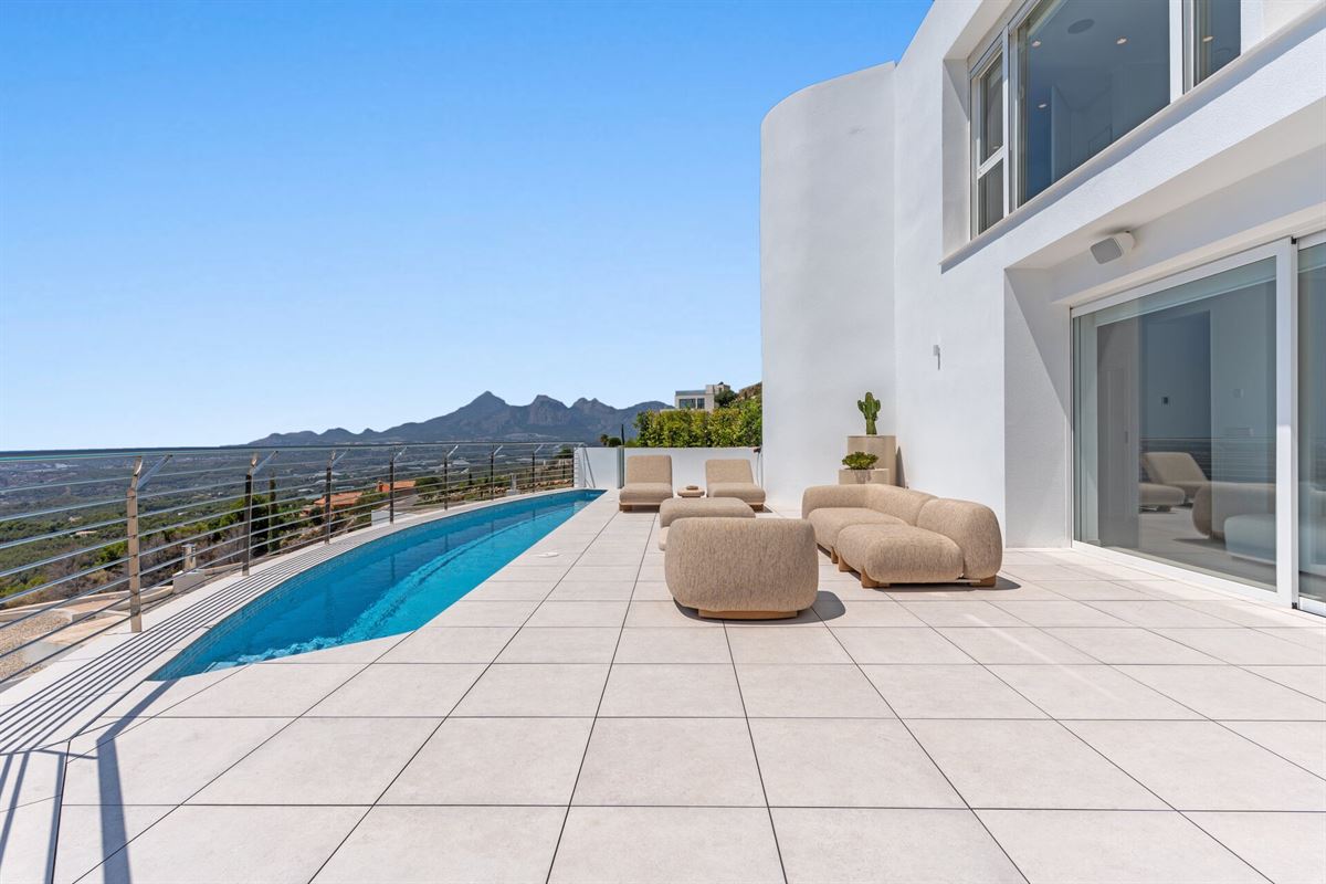Blanc Altea Homes