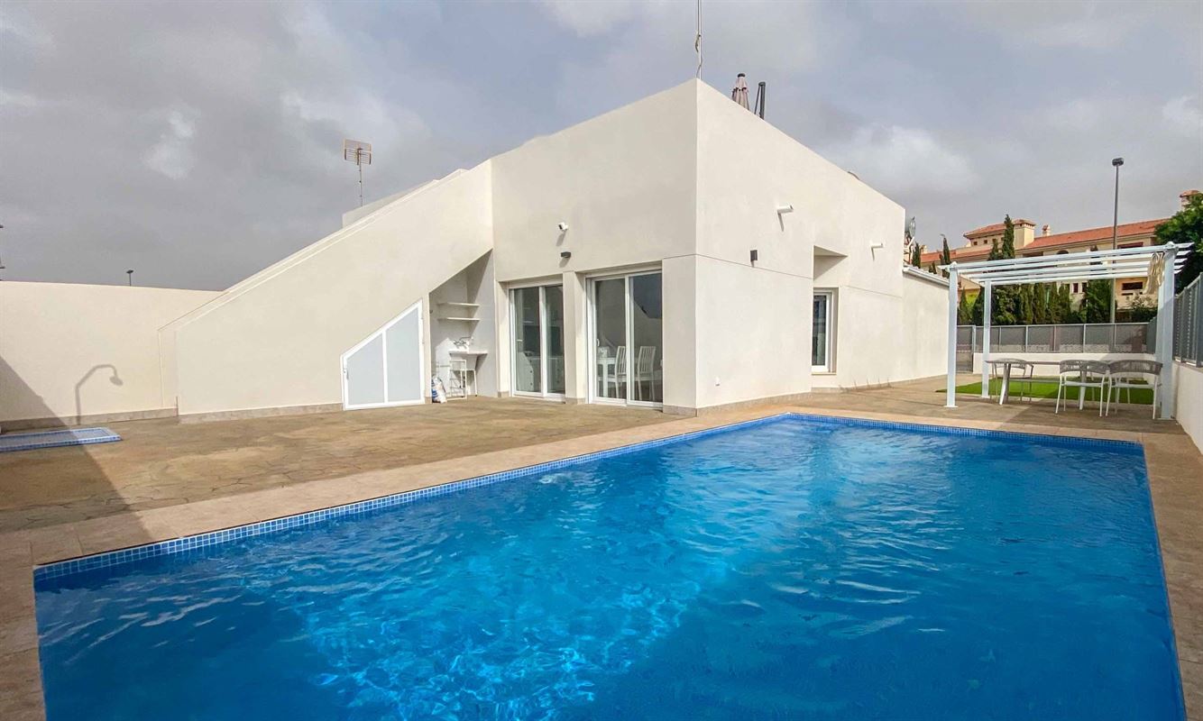 Serena Garden Villas Pareadas