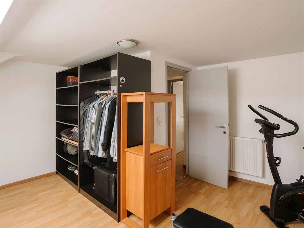 HLNEB63-Whise-4 - Copie.jpg