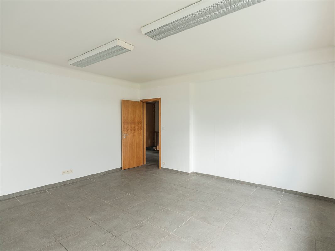 AL360L-Whise-8.jpg