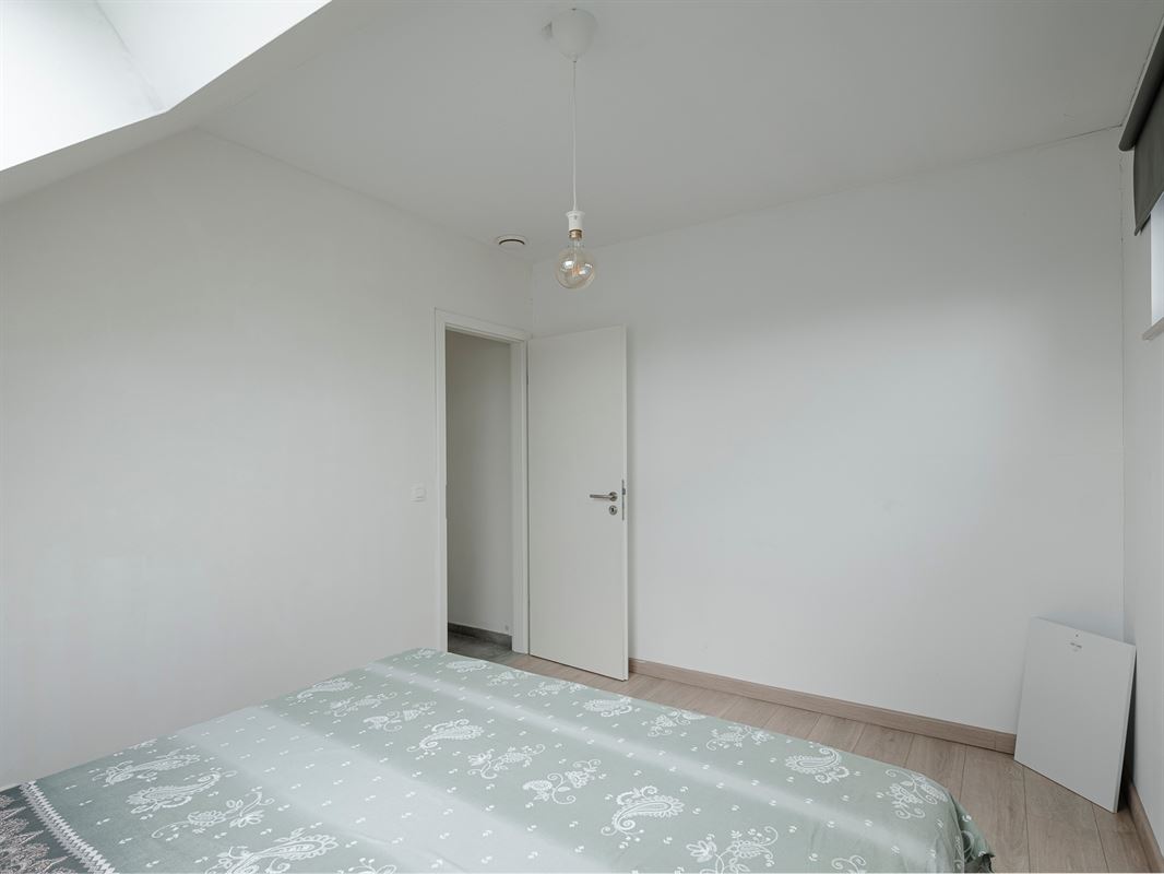 AD46L-Whise-2.jpg
