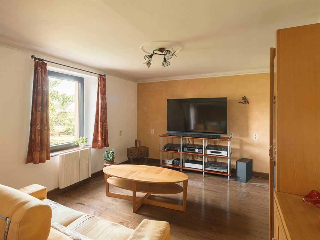 EL70-Whise-12.jpg