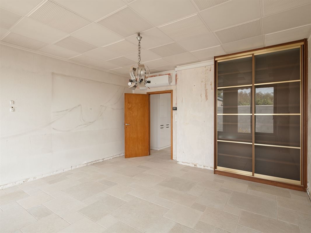 AR35-Whise-13.jpg