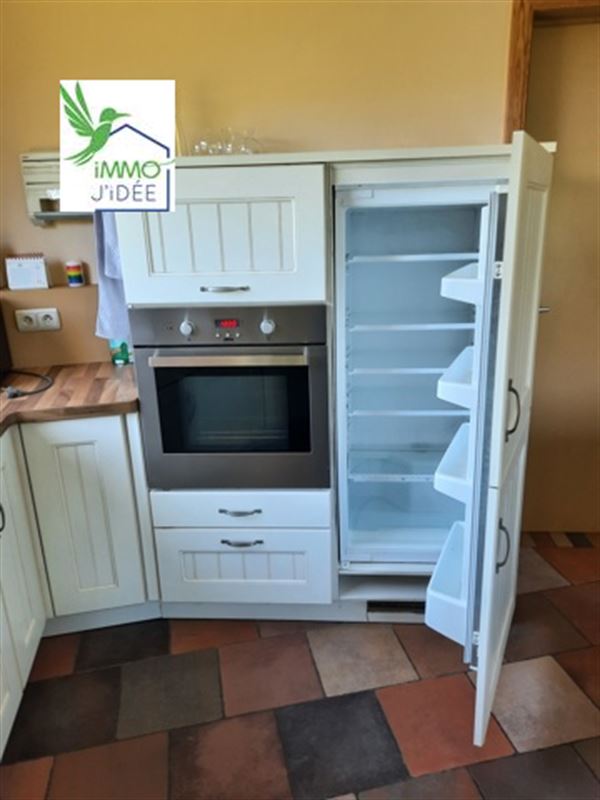 Superbe maison au milieu d'une vallée calme