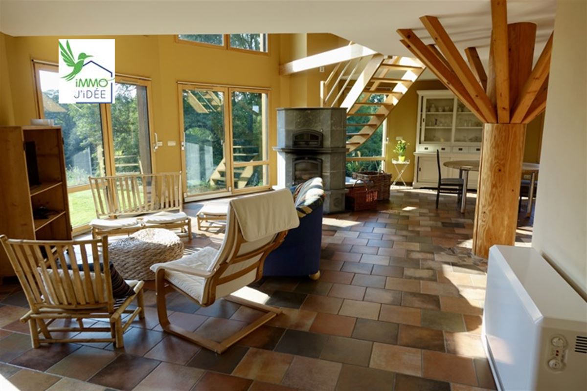 Superbe maison au milieu d'une vallée calme