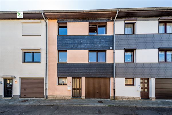 Terraced House