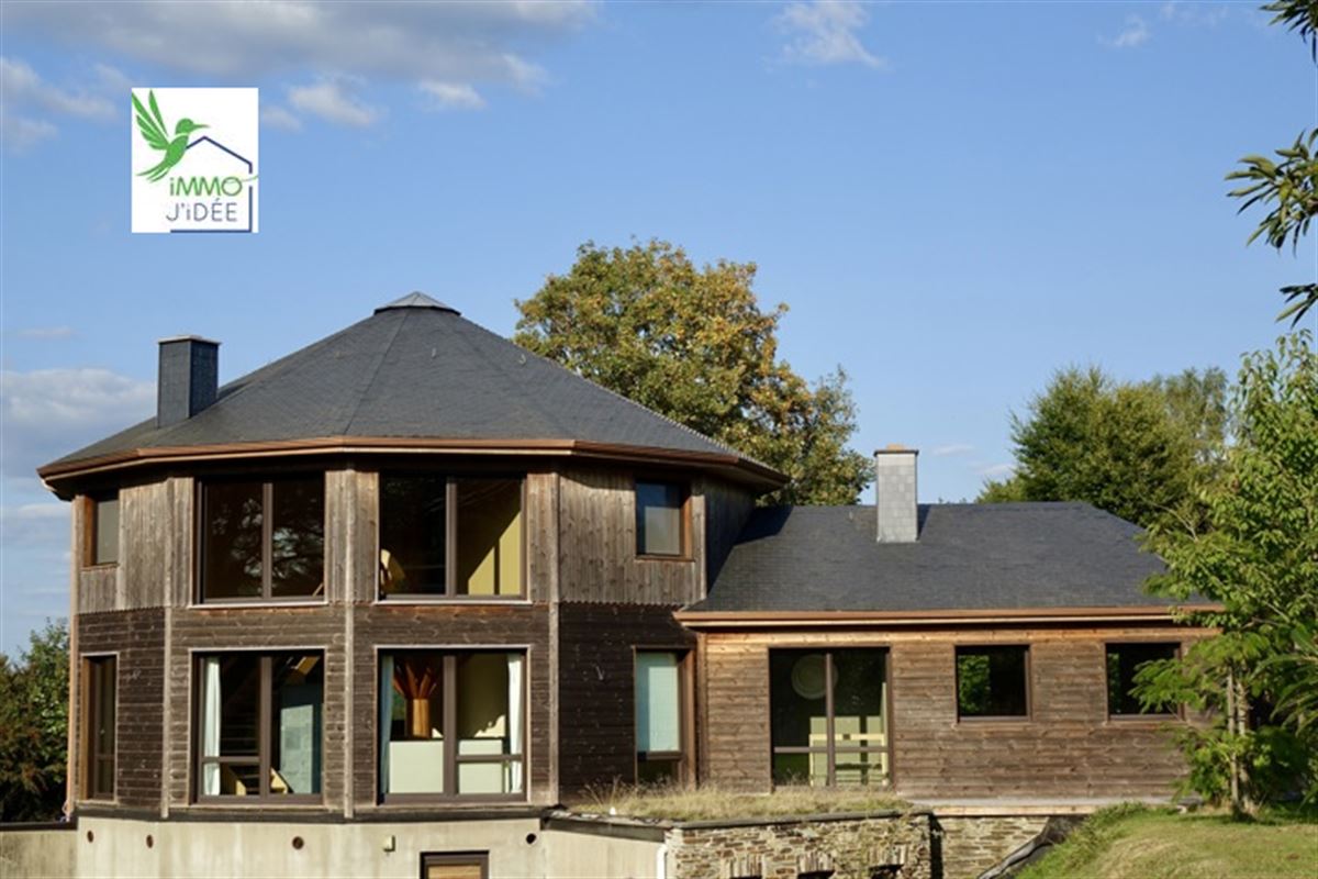 Superbe maison au milieu d'une vallée calme