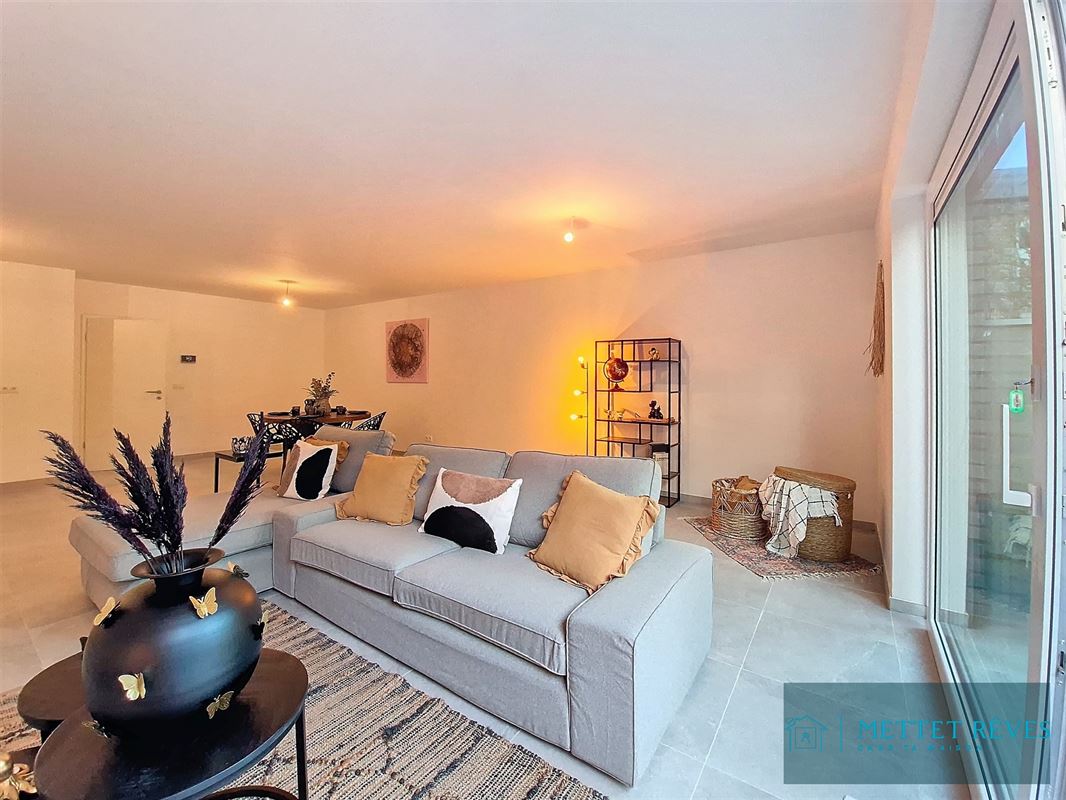 Villa neuve de 3 chambres jardin et garage.