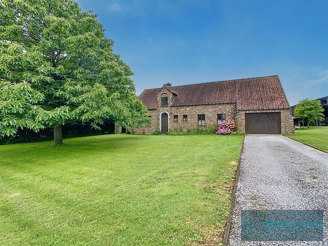 Villa en vente viagère occupé avec rente à Mettet.