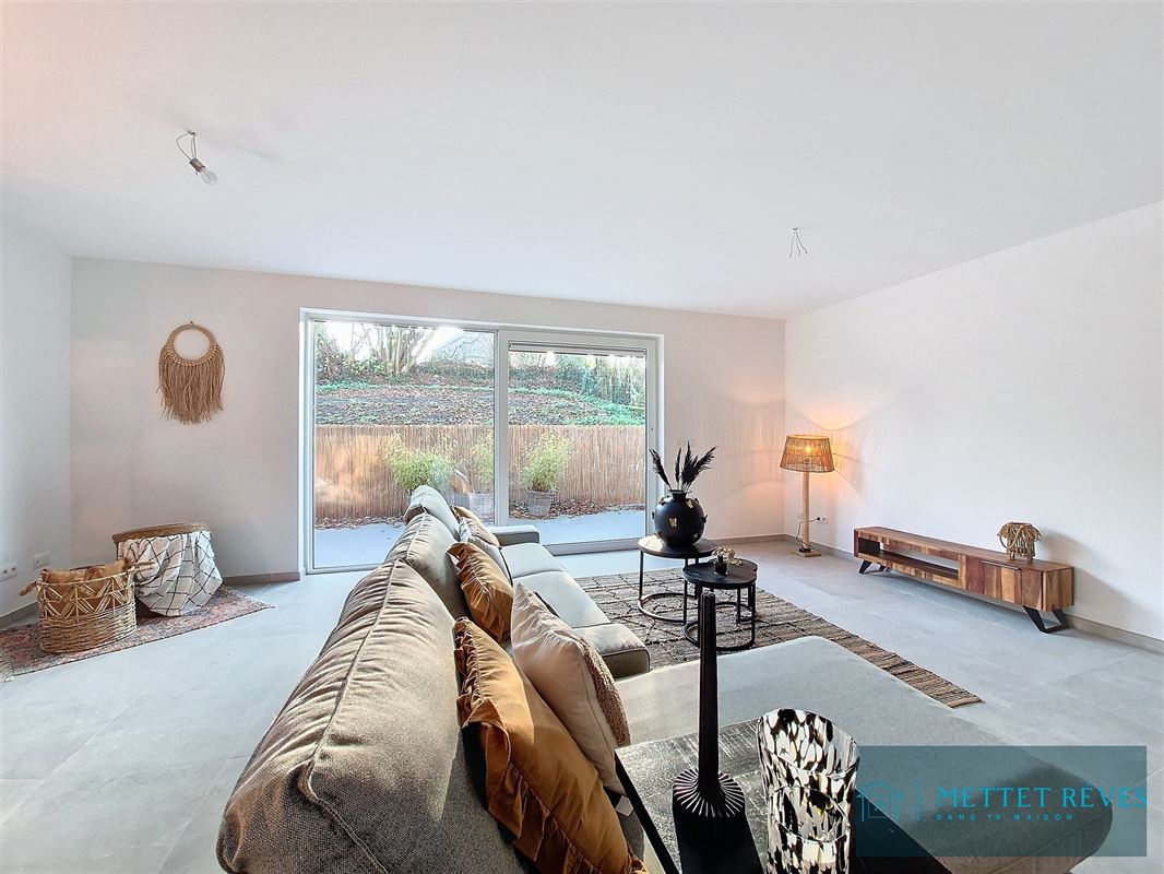 Villa neuve de 3 chambres jardin et garage.