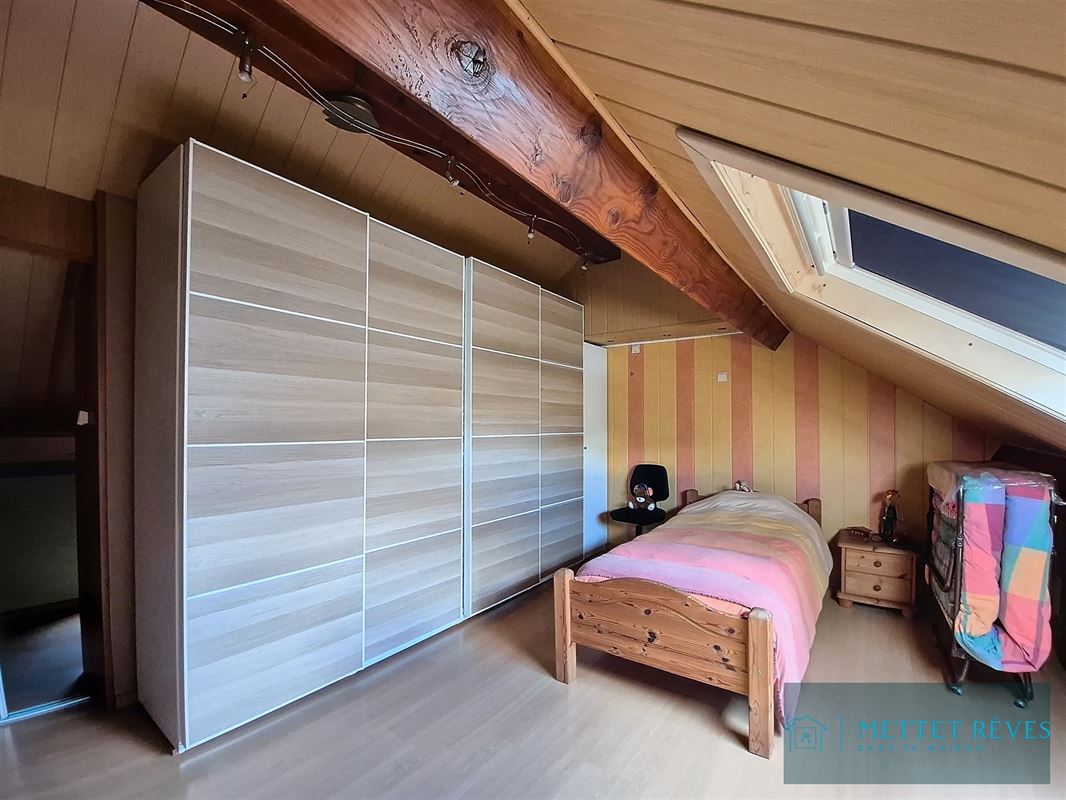 A vendre maison rénovée 3F. avec garage de 189m2.