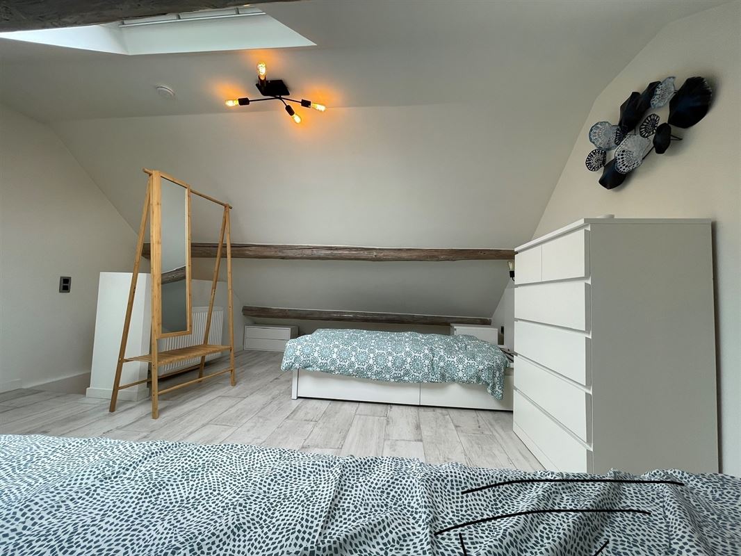 Charmante maison confortable rénovée de 3 chambres.