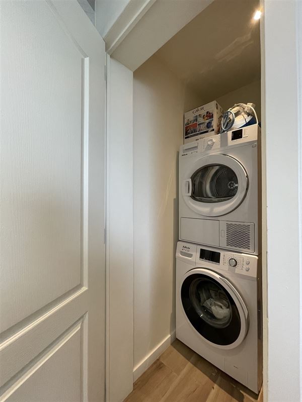 Charmante maison confortable rénovée de 3 chambres.