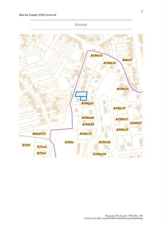 Terrain à bâtir dans un quartier résidentiel prisé.