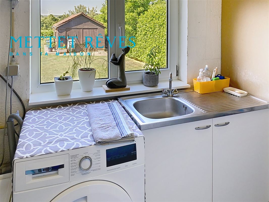 Villa 4 façades avec garage, agrémentée d’un grand jardin