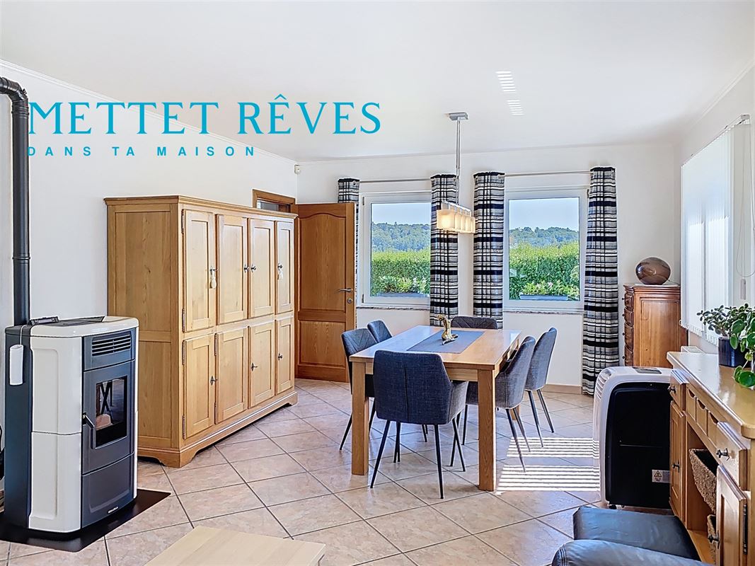 Villa 4 façades avec garage, agrémentée d’un grand jardin