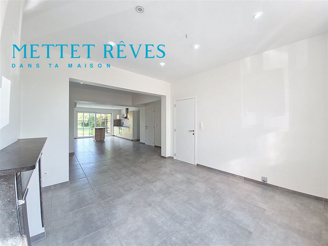 Maison rénovée 2 façades – 3 chambres + grenier aménageable