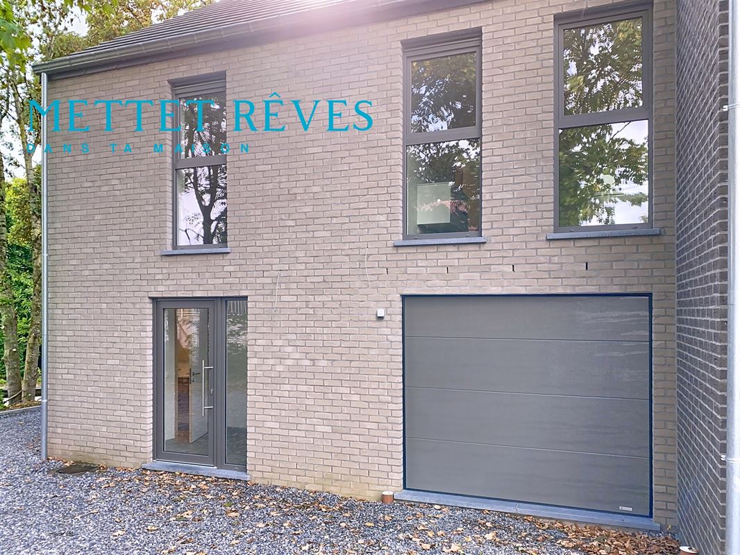 Nouvelle construction - maison 3 façades avec garage 