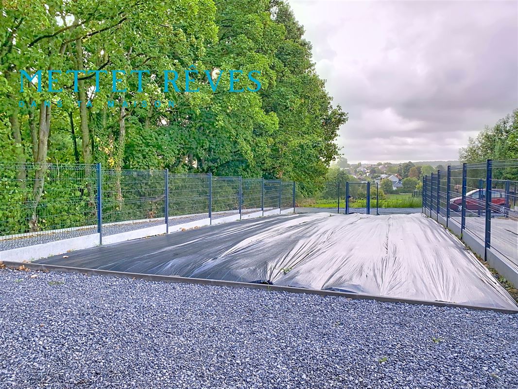 Nouvelle construction 2025 - maison 3 façades avec garage