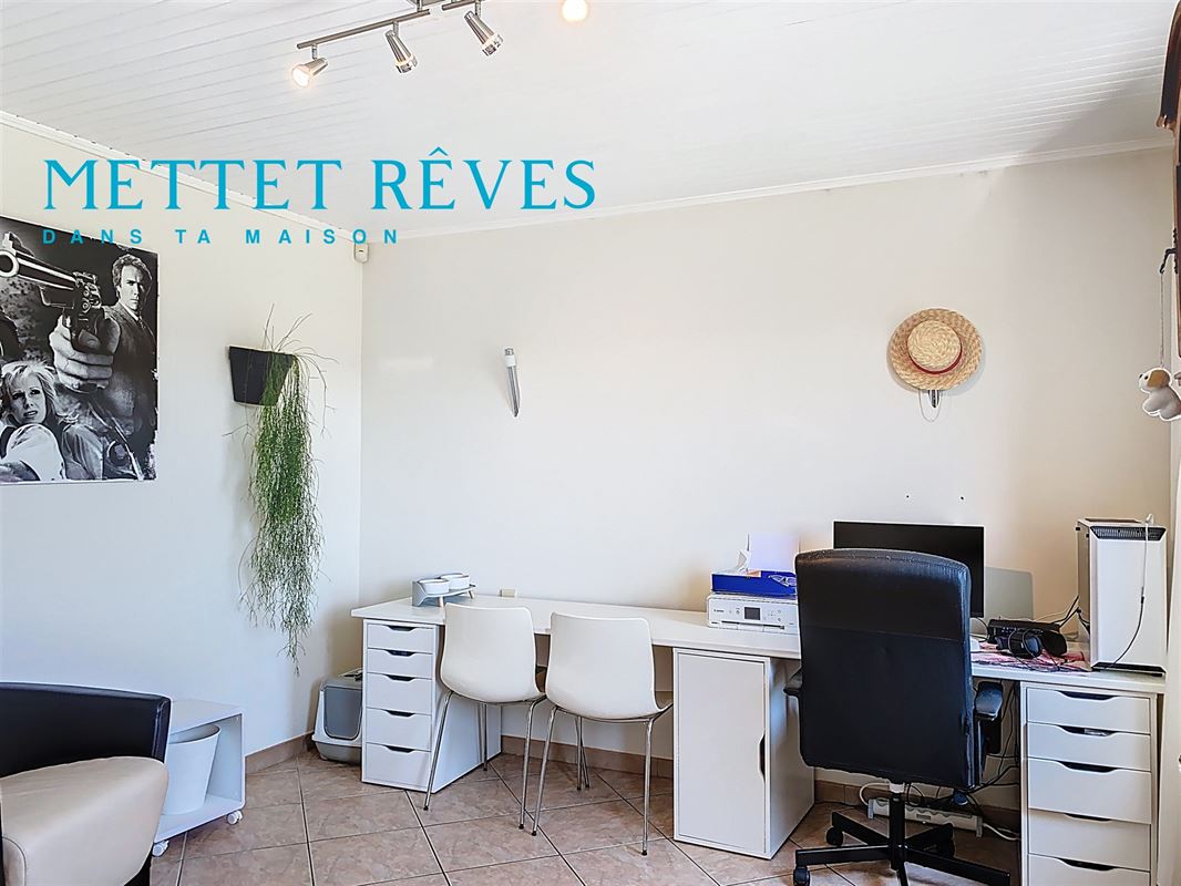 Villa 4 façades avec garage, agrémentée d’un grand jardin