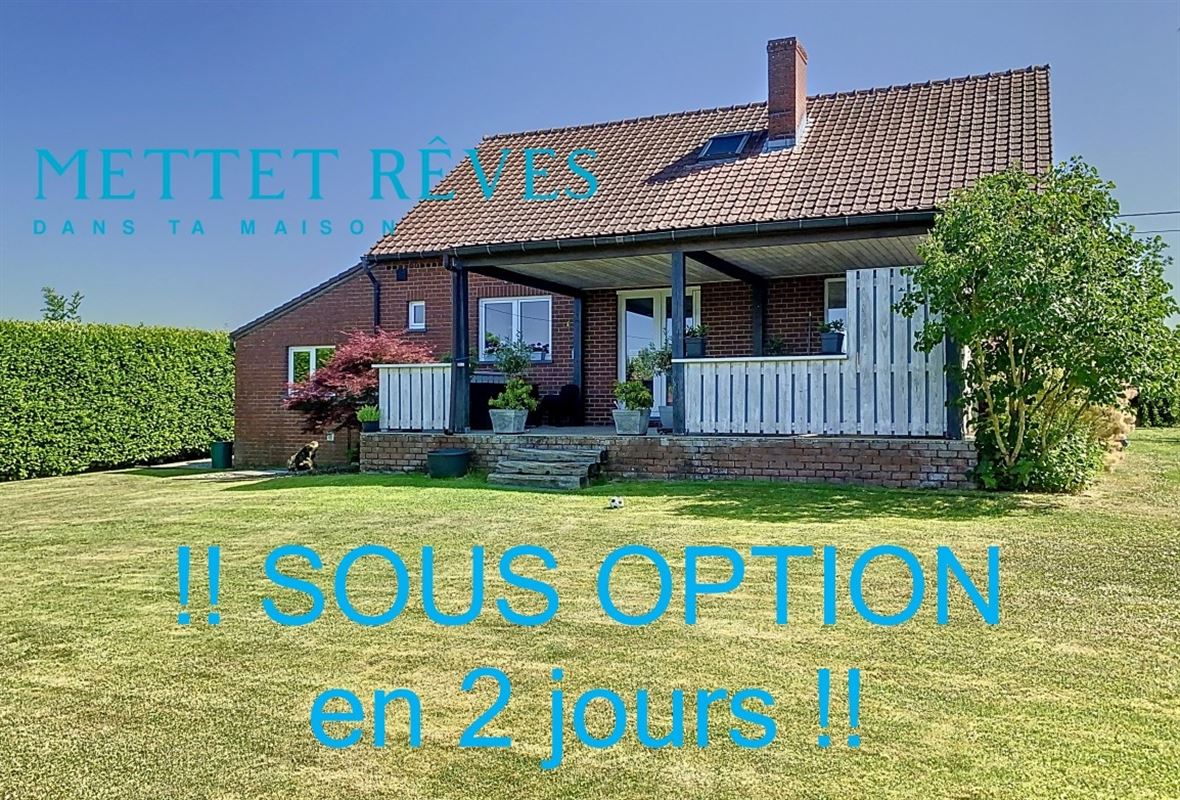 Villa 4 façades avec garage, agrémentée d’un grand jardin