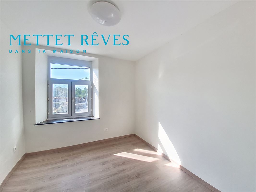 Maison rénovée 2 façades – 3 chambres + grenier aménageable