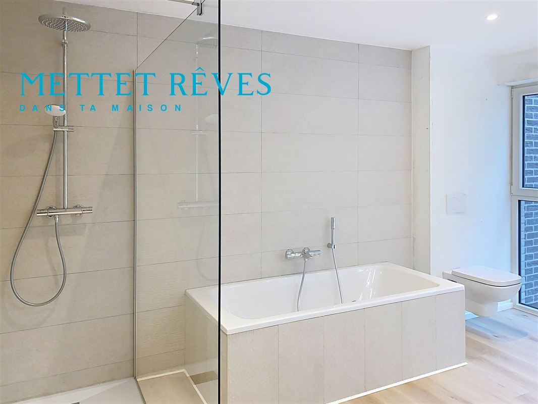 Nouvelle construction - maison 2 façades avec garage