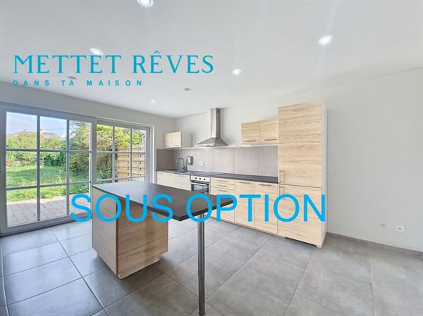 Maison rénovée 2 façades – 3 chambres + grenier aménageable