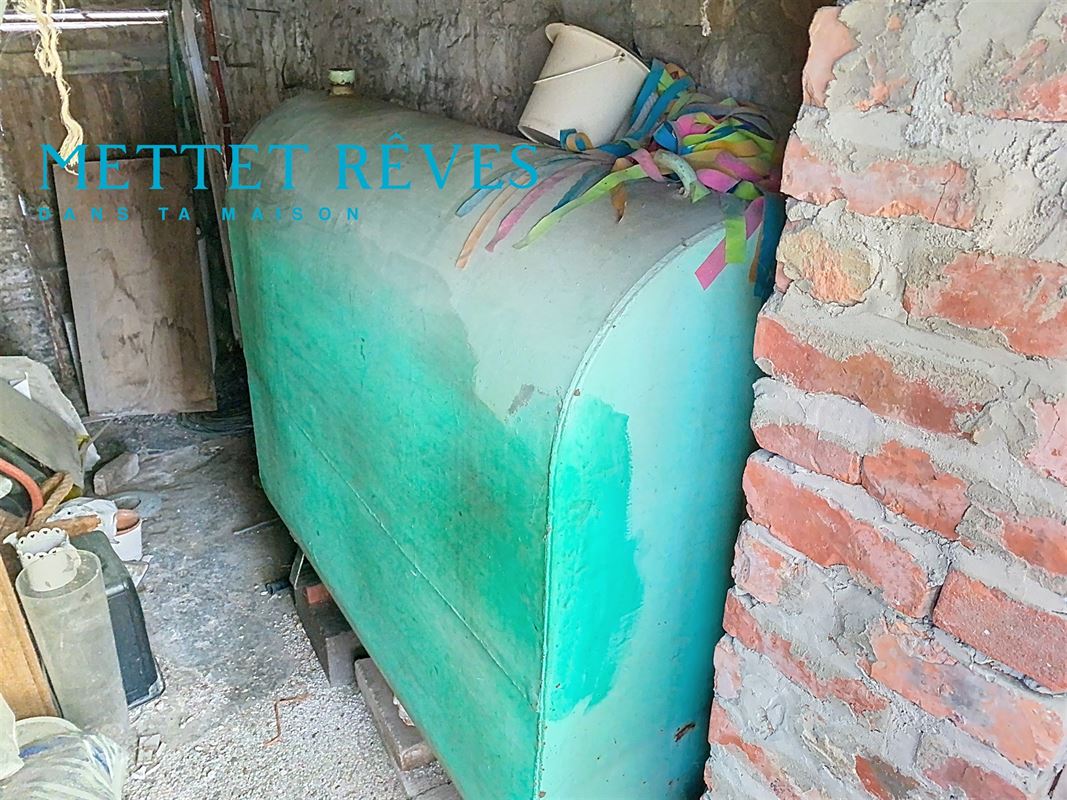 Maison de 3 façades+terrain à bâtir.