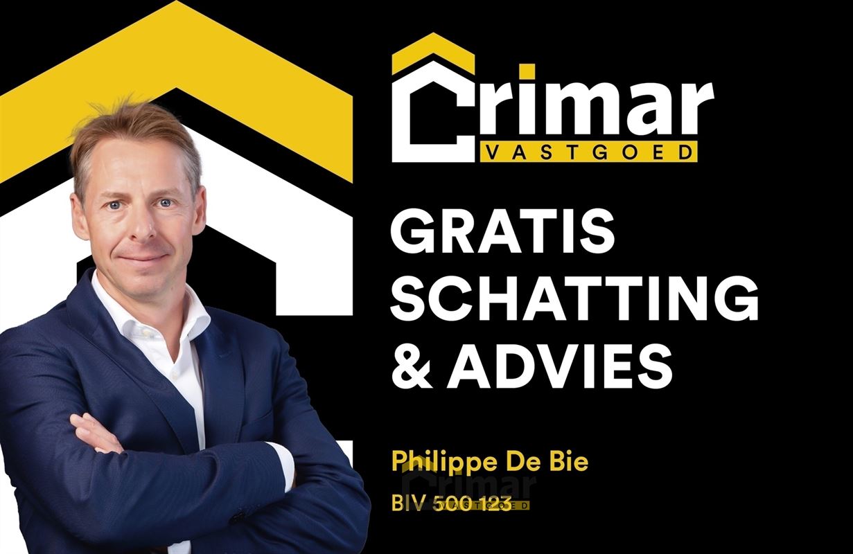 Goed onderhouden starterswoning met 3 slaapkamers en stadstuin, onmiddellijk bewoonbaar. EPC B.