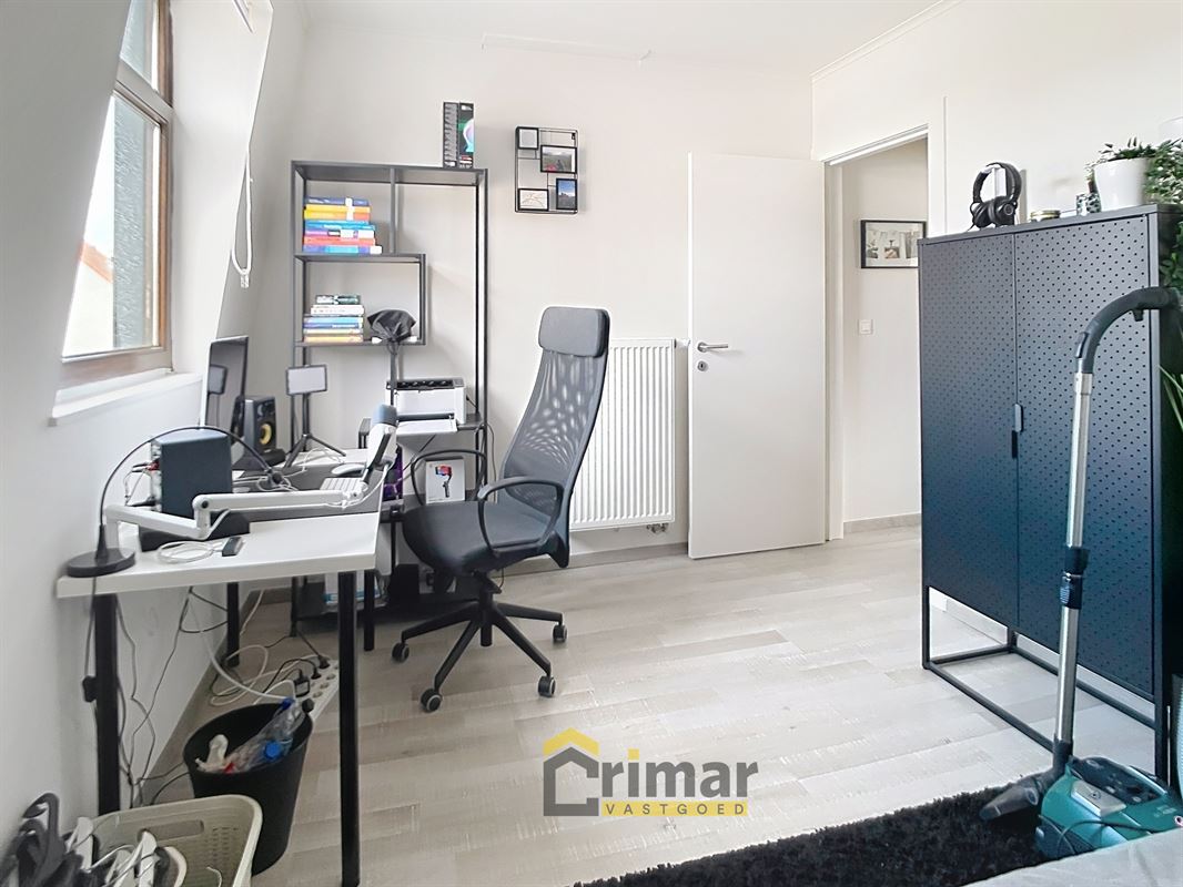 Instapklare starters woning in mooie omgeving, gezellige open keuken en stadstuin. Ideaal voor een jong gezin.