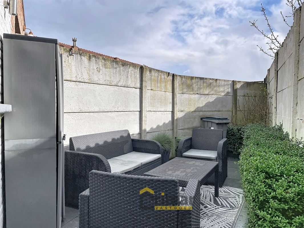 Instapklare starters woning in mooie omgeving, gezellige open keuken en stadstuin. Ideaal voor een jong gezin.